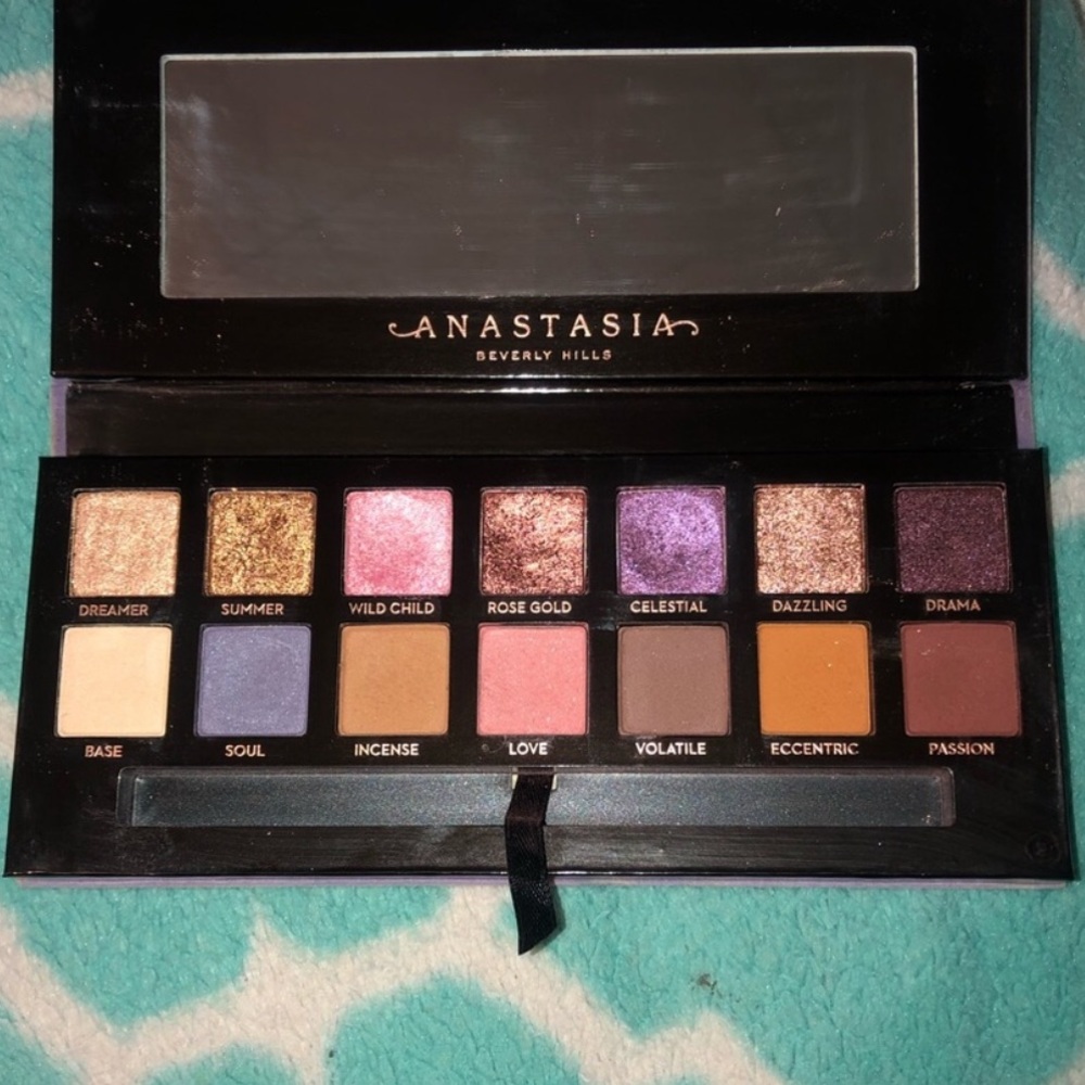 Anastasia Beverly Hills Norvina Eyeshadow Palette